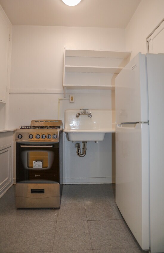 Foto principal - 5720 S Blackstone Ave