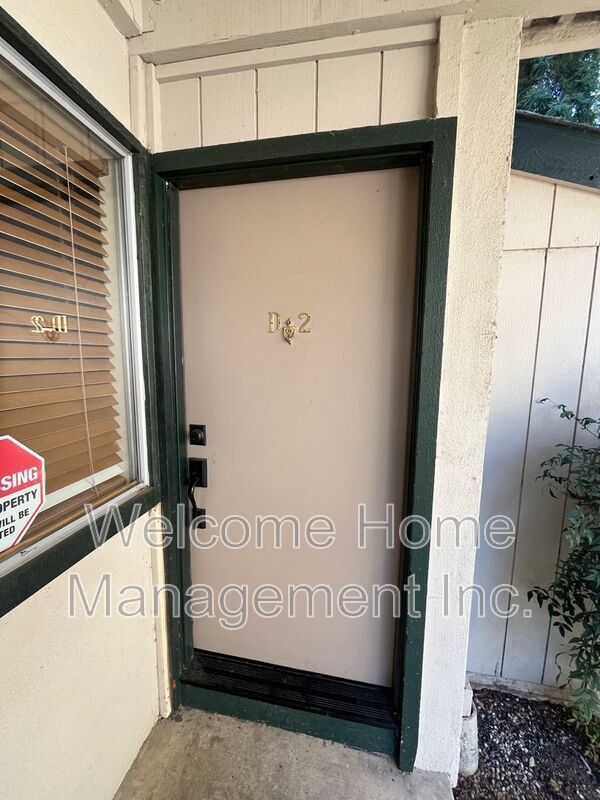 Foto del edificio - 5460 Concord Blvd