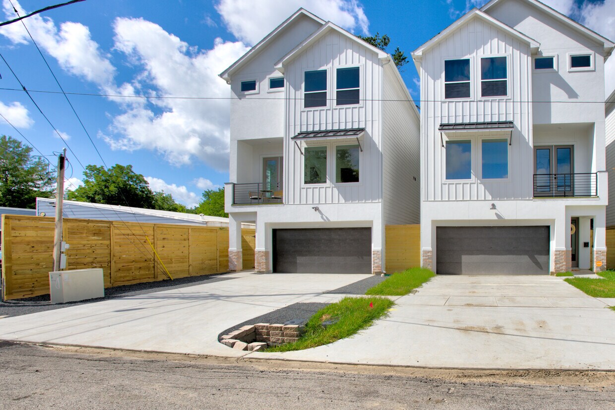 Foto principal - 3402 Daphne St