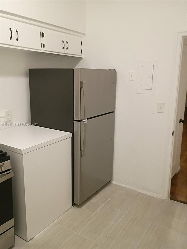 Foto del edificio - 235 83rd St