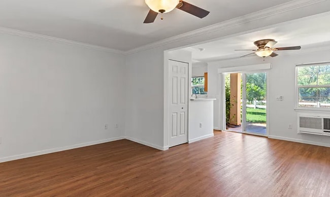 Building Photo - 40 Halili Ln