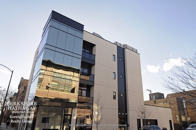 Building Photo - 2138 N Damen Ave