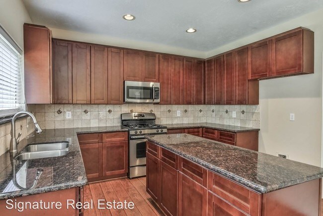 Foto del edificio - 18207 Pelican Way Rd