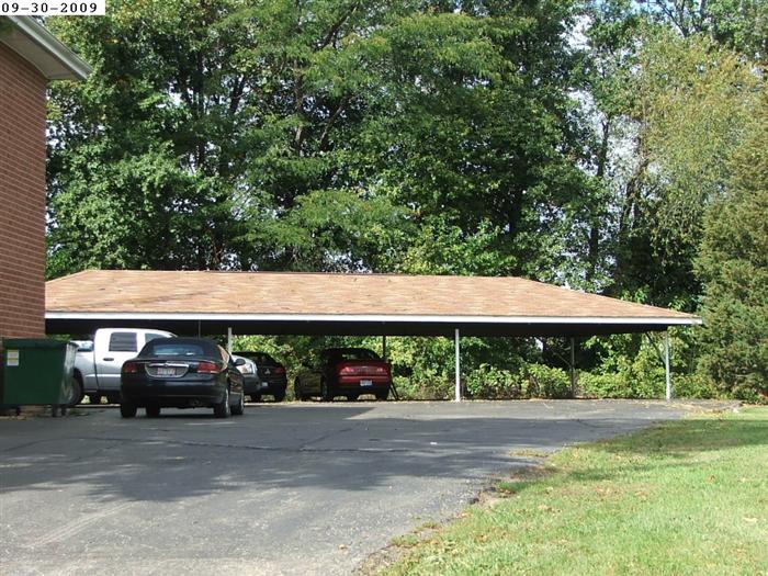 Parking - 735 Big Bend Rd