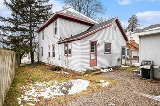 Building Photo - 3274 Briggs Blvd NE