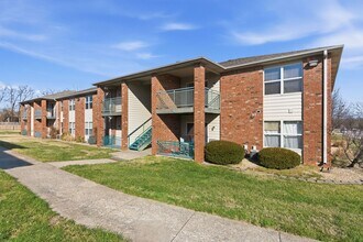 Building Photo - 2835 S Nettleton Ave