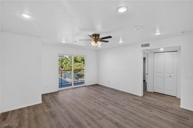 Building Photo - 2309 Seco Adobe Cir