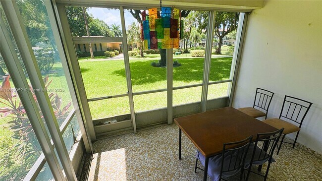 Foto del edificio - 5001 NW 34th St