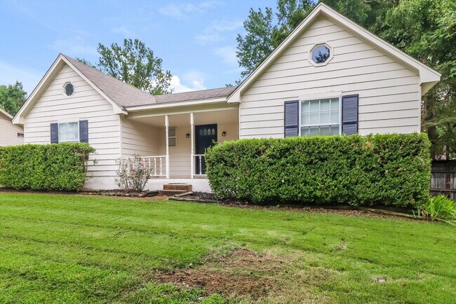 Foto del edificio - 6049 Lawnhill Dr