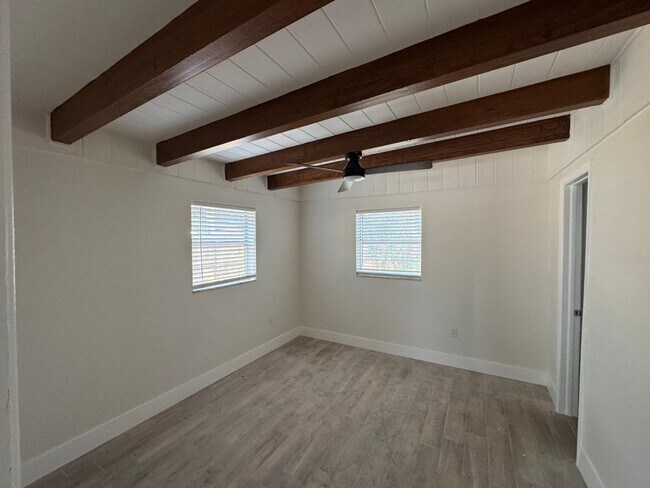 Foto del edificio - 1216 E 138th Ave