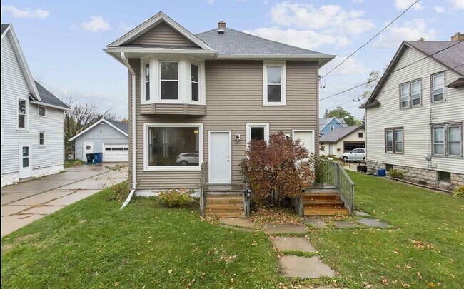Building Photo - 1519 Jefferson St
