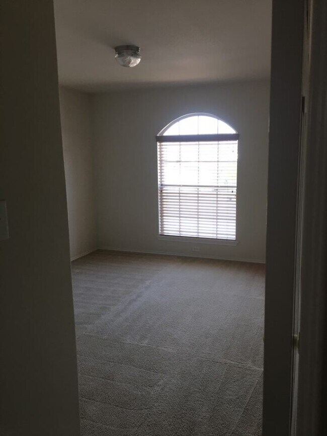 Foto del edificio - 3/2 Nice Quiest Neighborhood