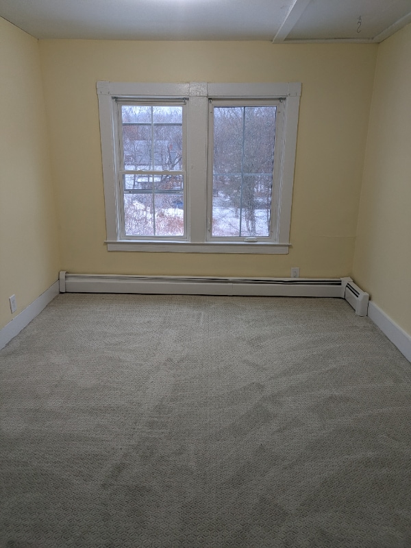 Building Photo - 47 Knapp St