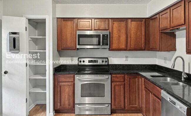 Foto del edificio - 1268 Michigan Ave