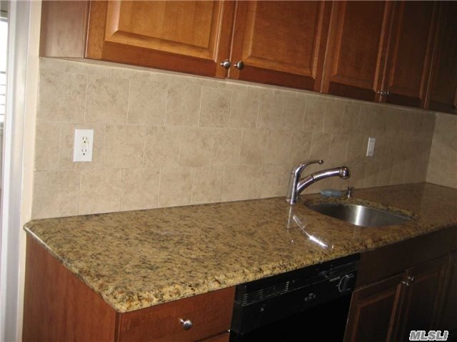 Building Photo - 199-06-199-47 47th Ave