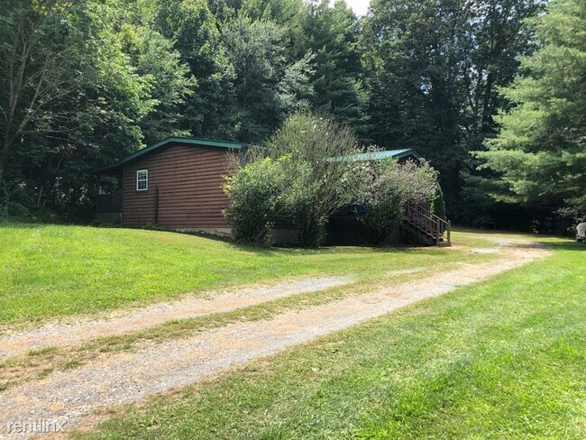 Building Photo - 3 br, 2 bath House - 1459 Dutch Creek Rd