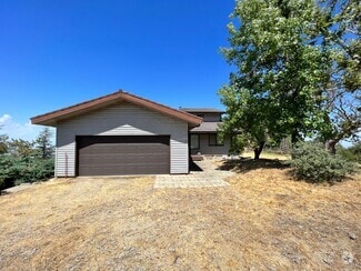 Building Photo - 28561 Deertrail Dr