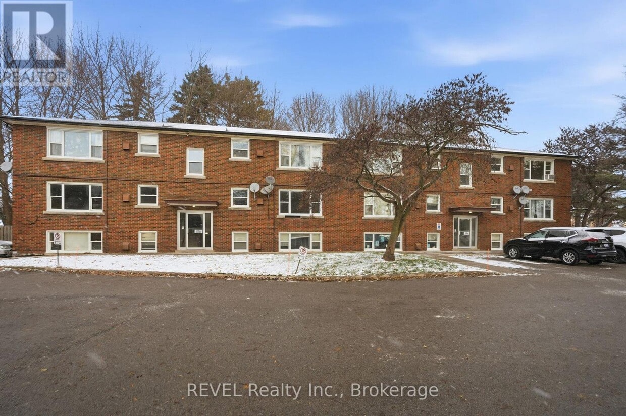 Primary Photo - 6167 Dorchester Rd