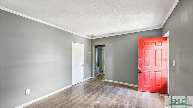 Building Photo - 803 Crosby St