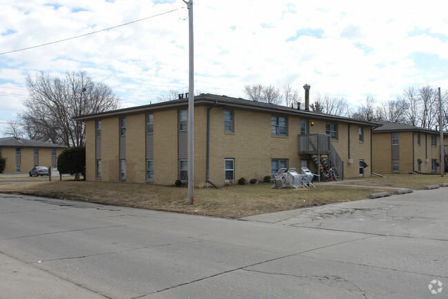 Building Photo - Embassy Apartments