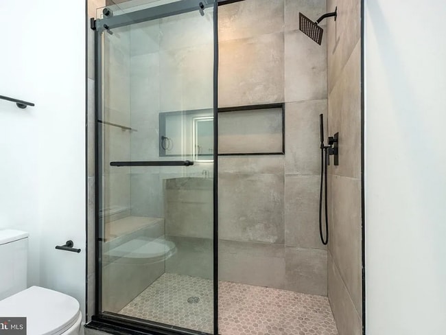 Building Photo - 1649 N 6th St