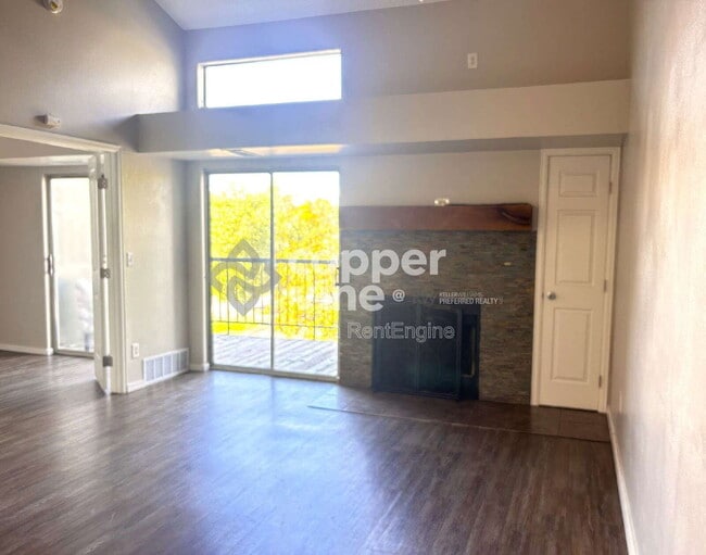 Building Photo - 8803 Colorado Blvd