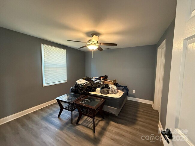 Foto del edificio - 3216 Boyd St