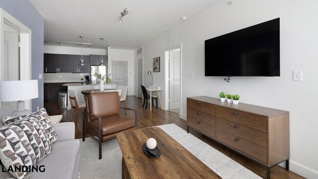 Foto del edificio - 5275 Town and Country Blvd
