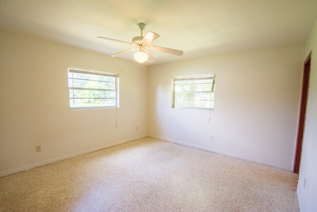 Building Photo - Cozy 3/2 In Winter Park High District!