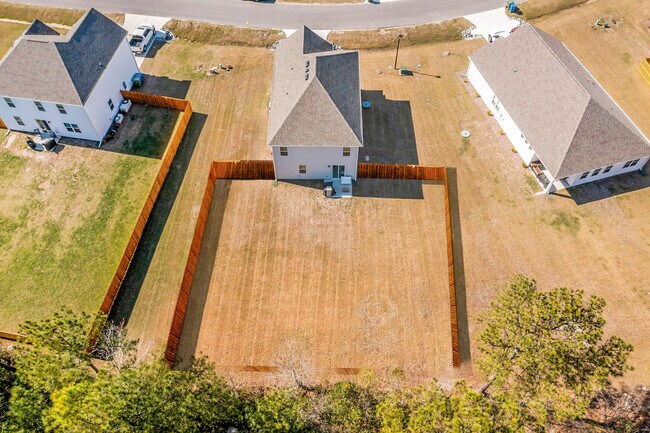 Building Photo - 107 Delray Ct