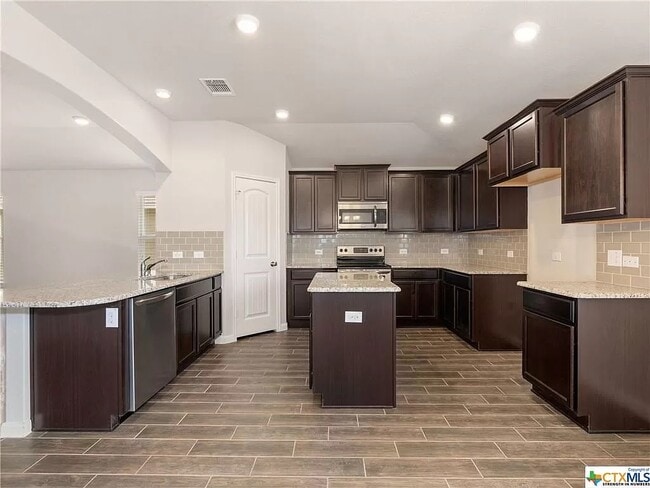 Foto del edificio - 2273 Olive Hill Dr