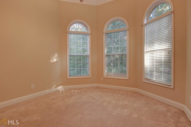 Building Photo - 50 Havenwood Ct
