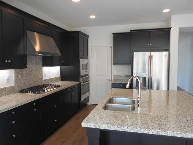 Building Photo - Spacious 4 bedroom Home in Carmel Valley!!