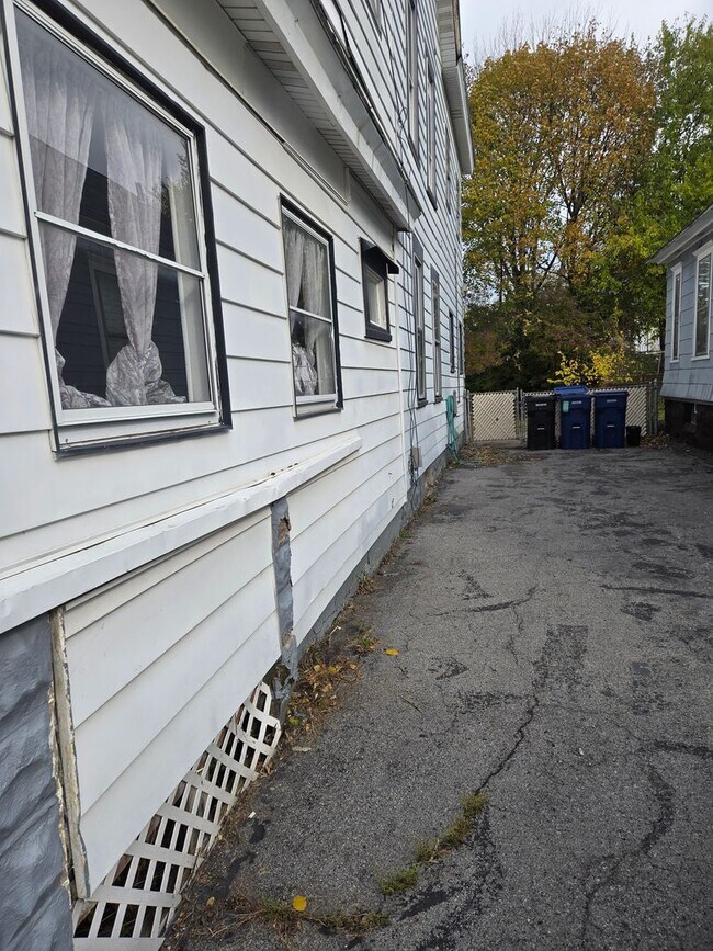 Foto del edificio - 128 Dale St