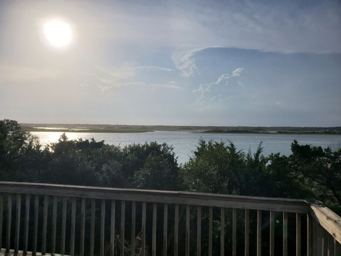 Primary Photo - Furnished Home ON Topsail Island! Gorgeous...