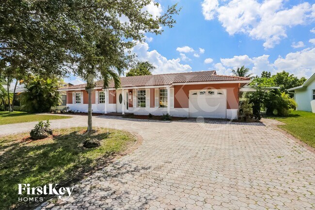 Foto del edificio - 4006 NW 76th Ave