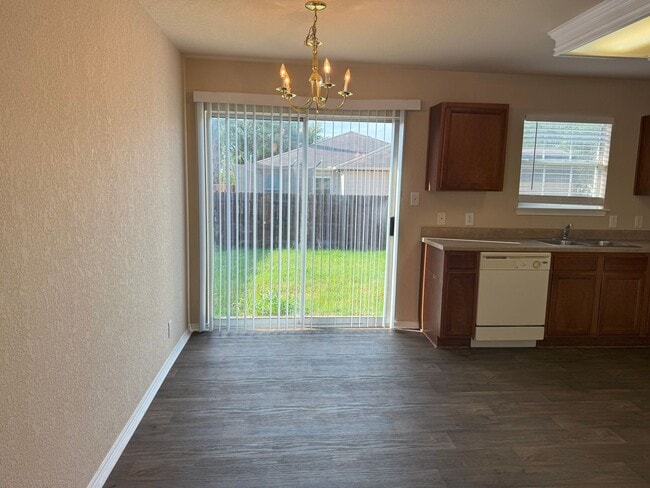 Building Photo - 145 Brahma Way