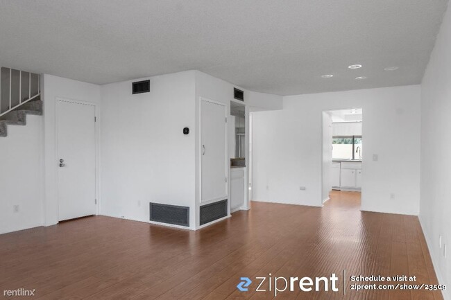 Building Photo - 3 br, 3 bath Condo - 2338 Los Patos Drive,...