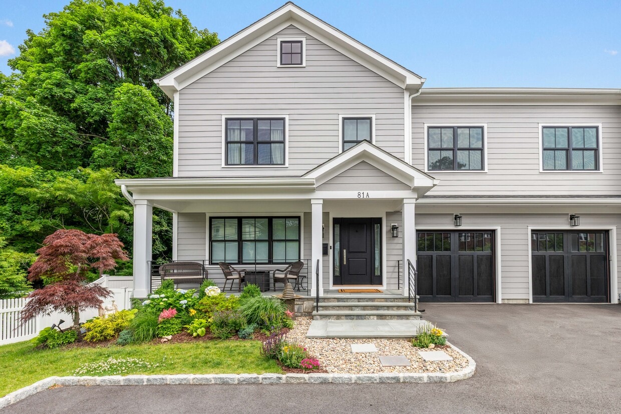 Photo - 81 Theodore Fremd Ave (Rye, NY)