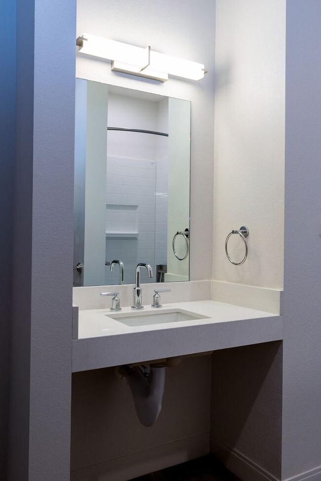 Interior Photo - 1 Bedroom & 1 Bedroom + Den at UC!