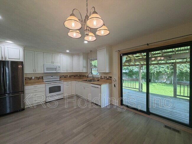 Foto del edificio - 606 E Bayview Blvd