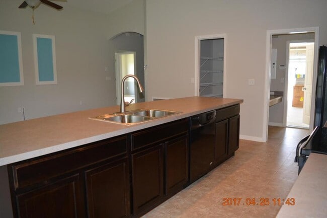 Foto del edificio - 3858 Fieldstone Cir