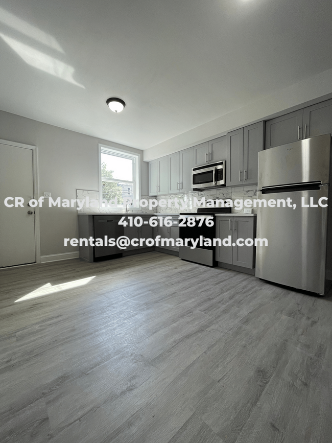 Building Photo - WAITLIST APPLICATIONS ONLY