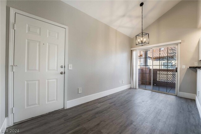 Building Photo - 2925 Wigwam Pkwy