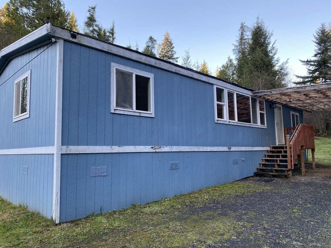 Primary Photo - 128 Stamper Rd