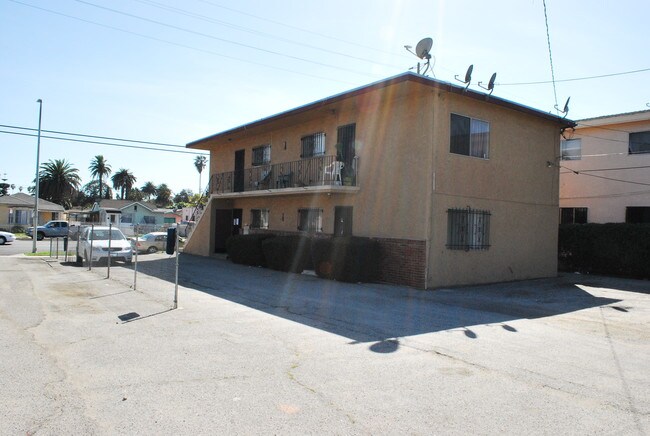 Foto del edificio - 607 W Century Blvd