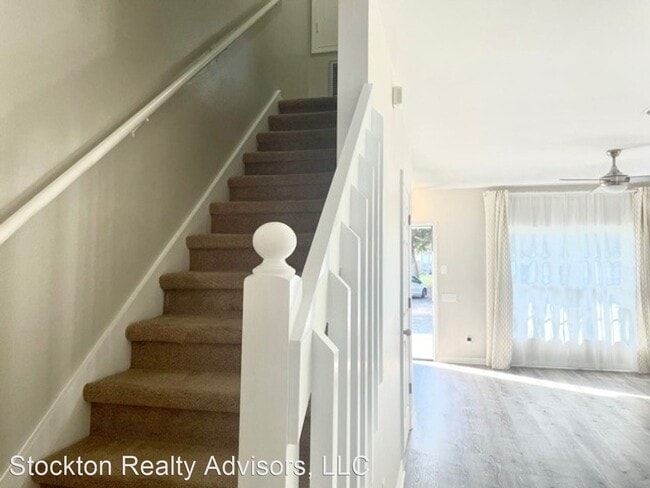 Building Photo - 2 br, 2.5 bath House - 4757 Sabal Key