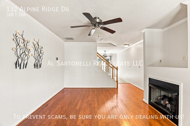 Foto del edificio - 132 Alpine Ridge Dr