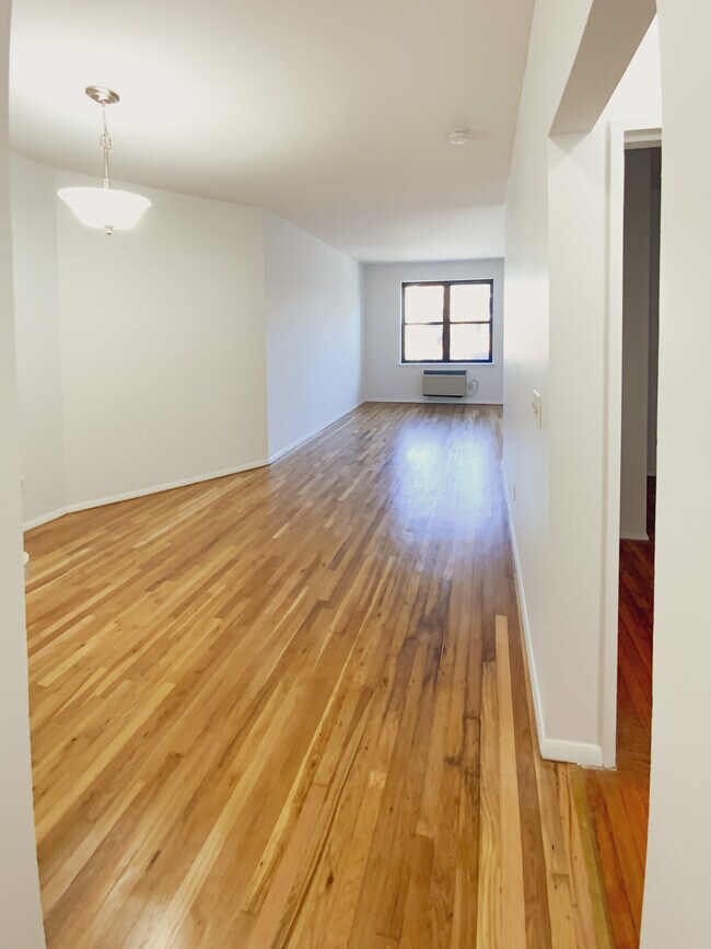 Open living area - 43-49 Van Wagenen Ave