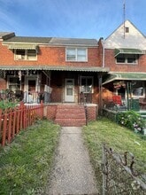 Building Photo - 1549 Elrino St